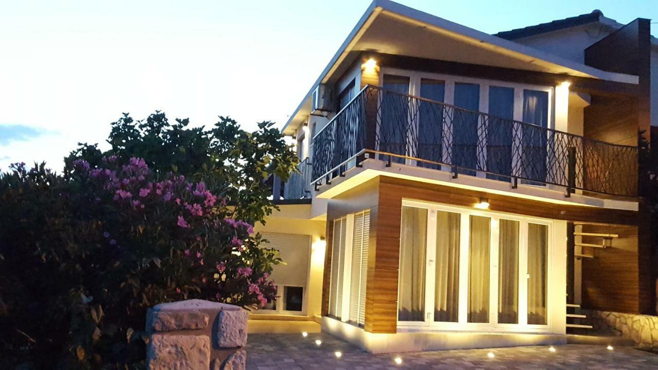 Kaj-Lux Novi Apartment Novi Vinodolski Luaran gambar